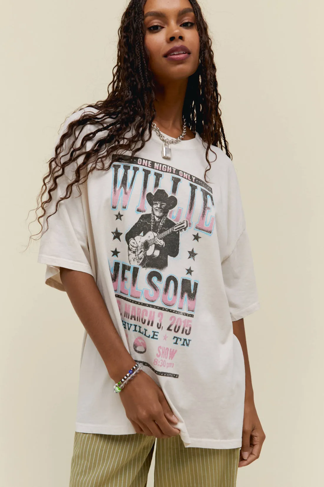 Daydreamer LA Willie Nelson One Night Only Oversized Tee in Dirty White