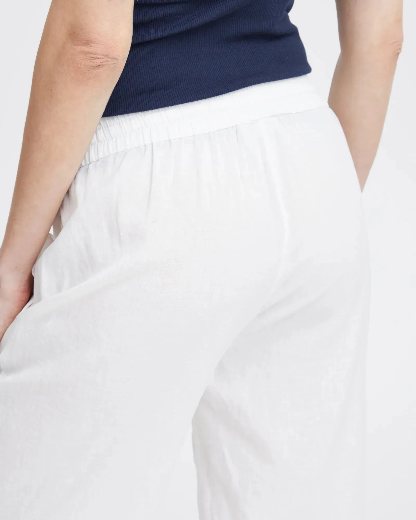 FRMADDIE Trousers - White