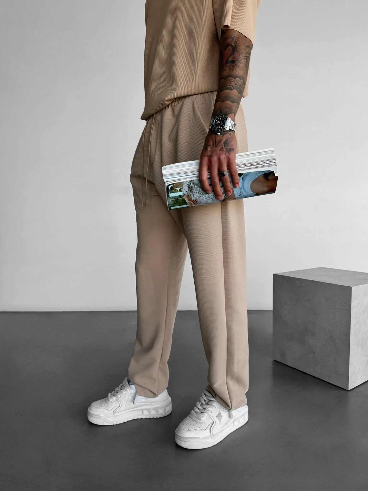 Loose Fit Lines Trousers - Beige