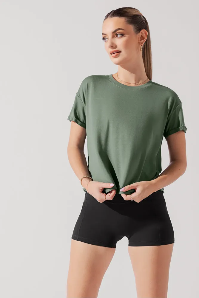 The Perfect Tee - Leaf Green